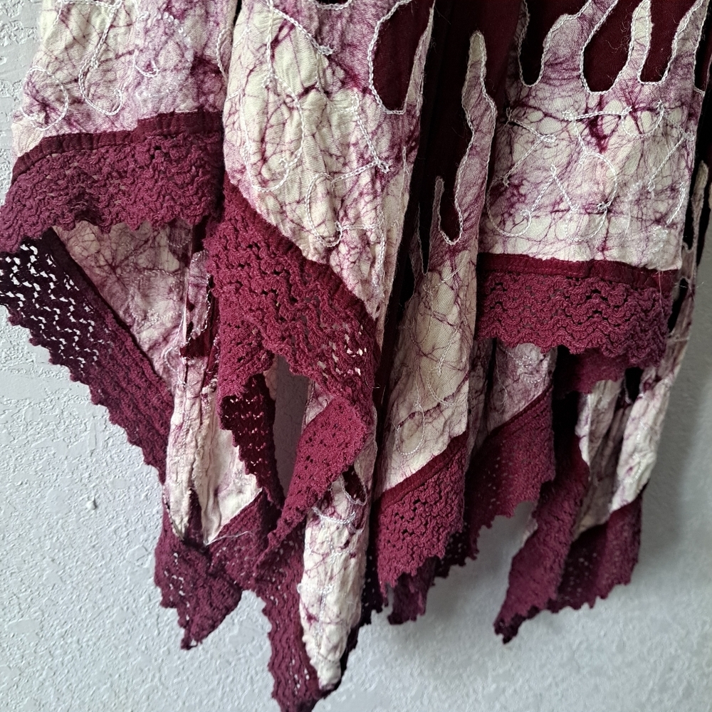 Advance Apparels Burgundy and White Dress - Picture 4 of 6